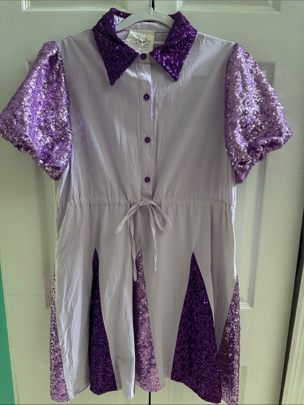 FANTASTIC FAWN LAVENDER PARTY DRESS!!! Sooo Many SEQUINS!! WORN ONCE !!